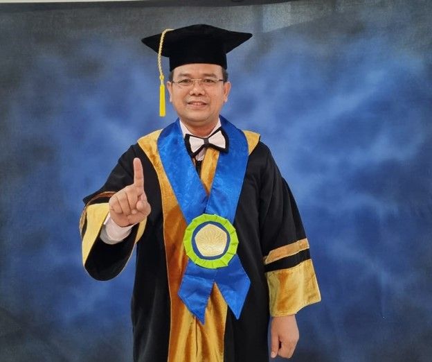 Kepala Lembaga Penelitian dan Pengabdian kepada Masyarakat (LPPM) Universitas Negeri Surabaya (UNESA) Prof. Dr. Muhammad Turhan Yani, M.A.