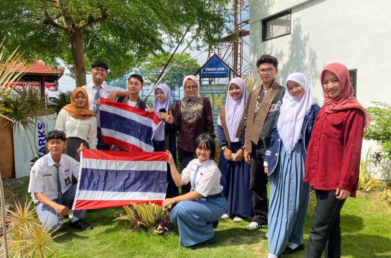 Program pertukaran, sister school ini akan dijadikan program tahunan dan berkelanjutan guna meningkatkan rekognisi internasional bagi Labschool UNESA, dan semakin mengenalkan budaya nusantara di mata dunia.