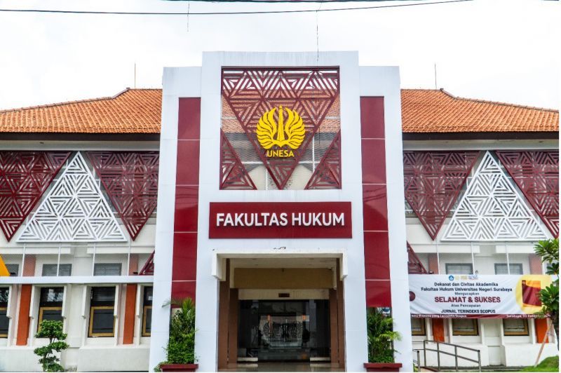 Gedung Fakultas Hukum (FH) Unesa di Kampus 1 Ketintang, Surabaya.