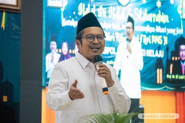 Prof. Dr. H. Saiful Jazil, M.Ag., sampaikan tausiah seputar kemuliaan saling memaafkan dan menjalin silaturahmi sebagai modal penting memajukan lembaga.