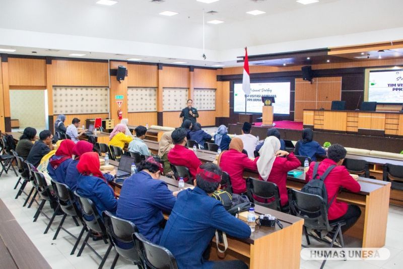 Empat tim PPK Ormawa dari empat perguruan tinggi menjalani visitasi yang berlangsung di UNESA.